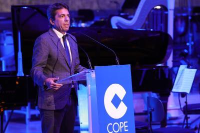 Carlos Mazón felicita a COPE Alicante por sus 60 años de servicio público